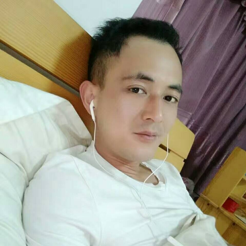 容晨的第二张照片--台湾残疾人相亲网