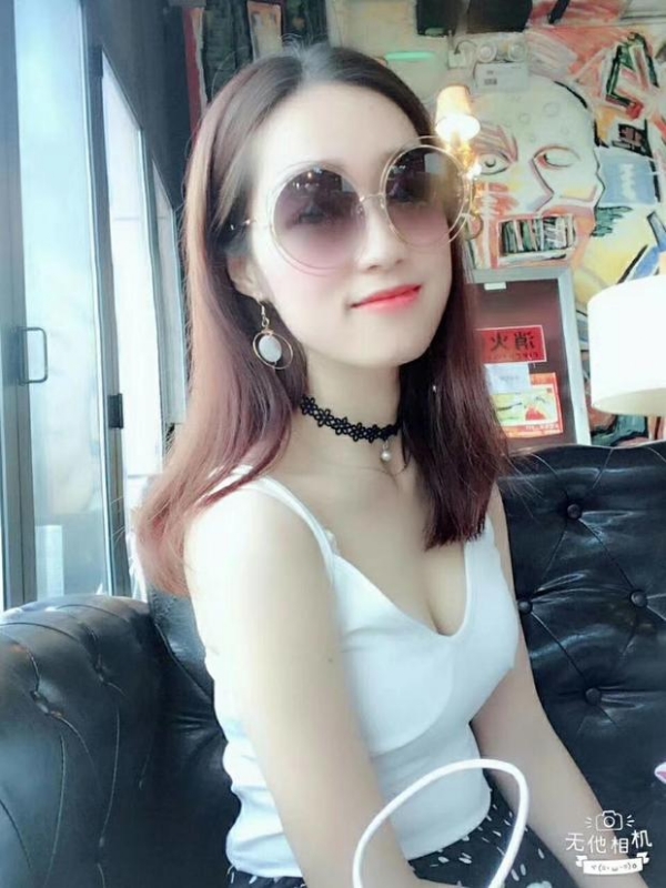 蕓兒的第一张照片--台湾残疾人相亲网