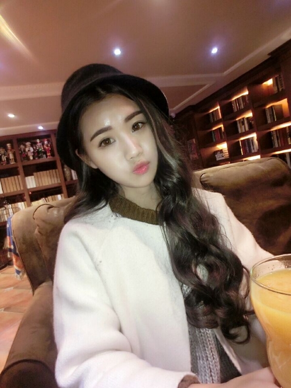 气质小妹的第三张照片--台湾残疾人相亲网