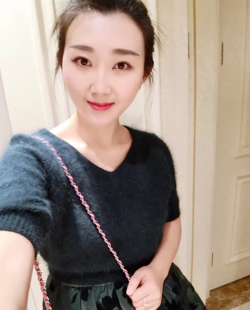 小妮的第三张照片--台湾残疾人相亲网