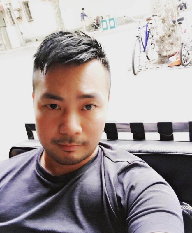 刘江平的第二张照片--台湾残疾人相亲网