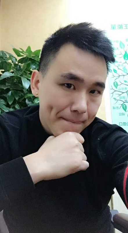 用实力征服一切的第一张照片--台湾残疾人相亲网