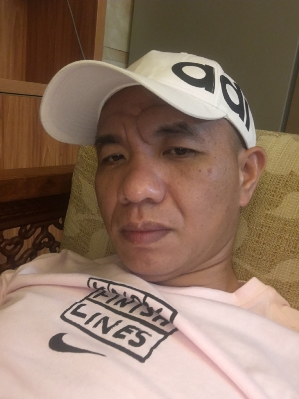 坚持到底的第一张照片--台湾残疾人相亲网