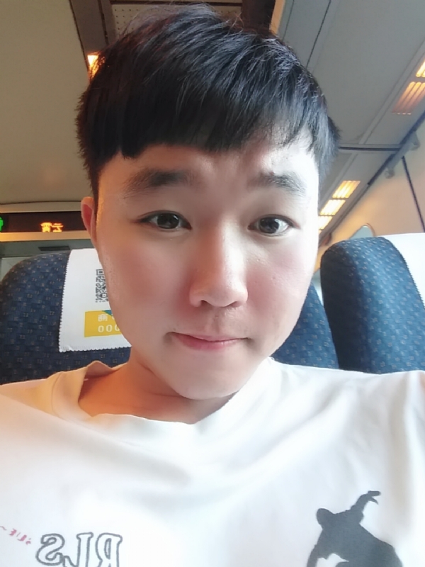 爱玉的第一张照片--台湾残疾人相亲网