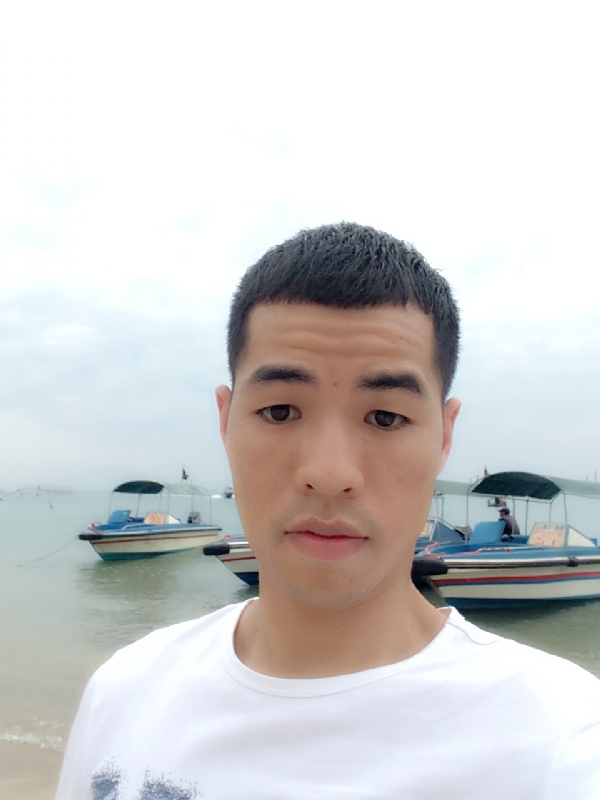冷风的第一张照片--台湾残疾人相亲网