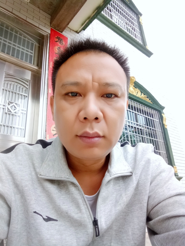 随缘的第一张照片--台湾残疾人相亲网