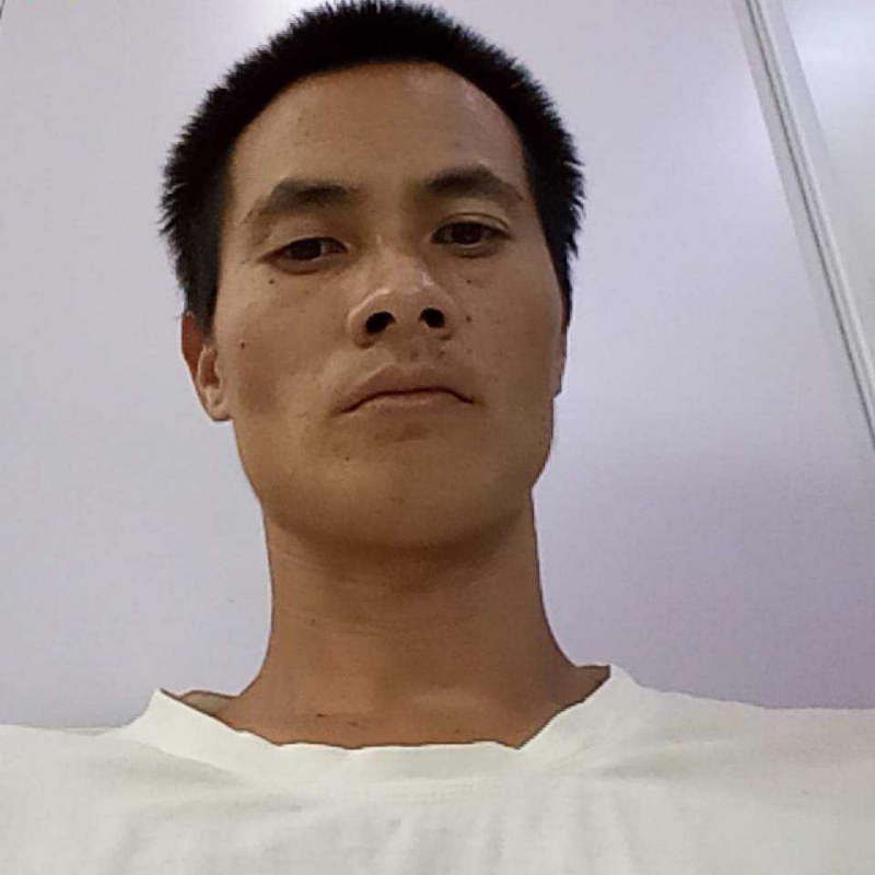 孤独的第一张照片--台湾残疾人相亲网