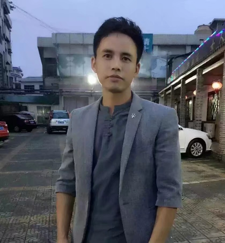 华谢的第一张照片--台湾残疾人相亲网