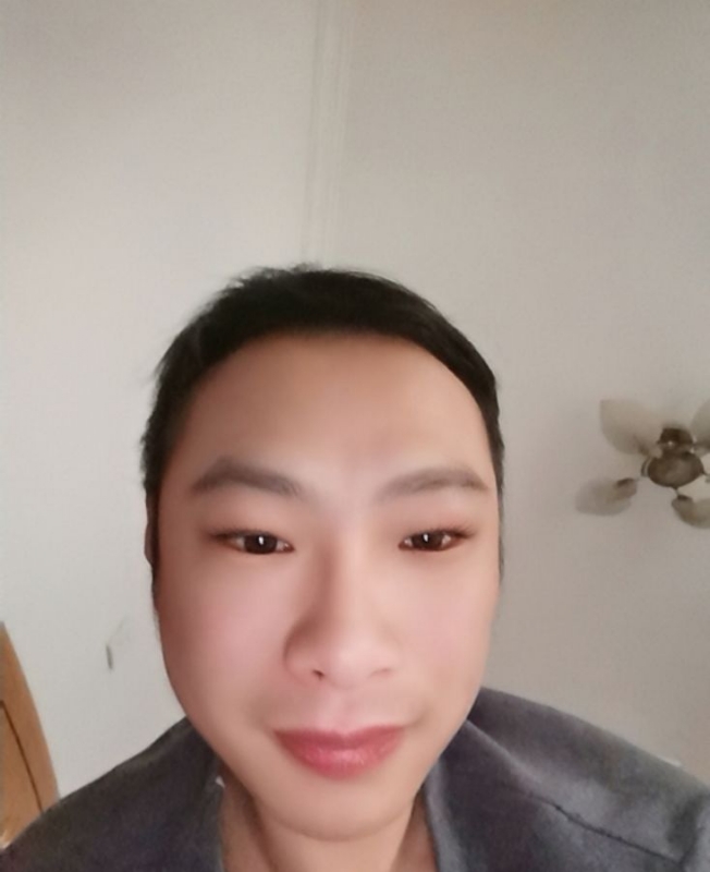 陈峰的第一张照片--台湾残疾人相亲网