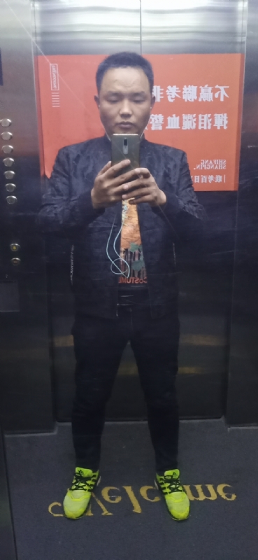 迷失自我的第一张照片--台湾残疾人相亲网