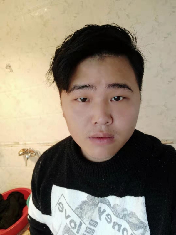 小李的第一张照片--台湾残疾人相亲网