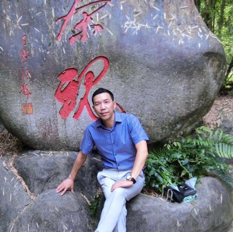 老·黄的第一张照片--台湾残疾人相亲网