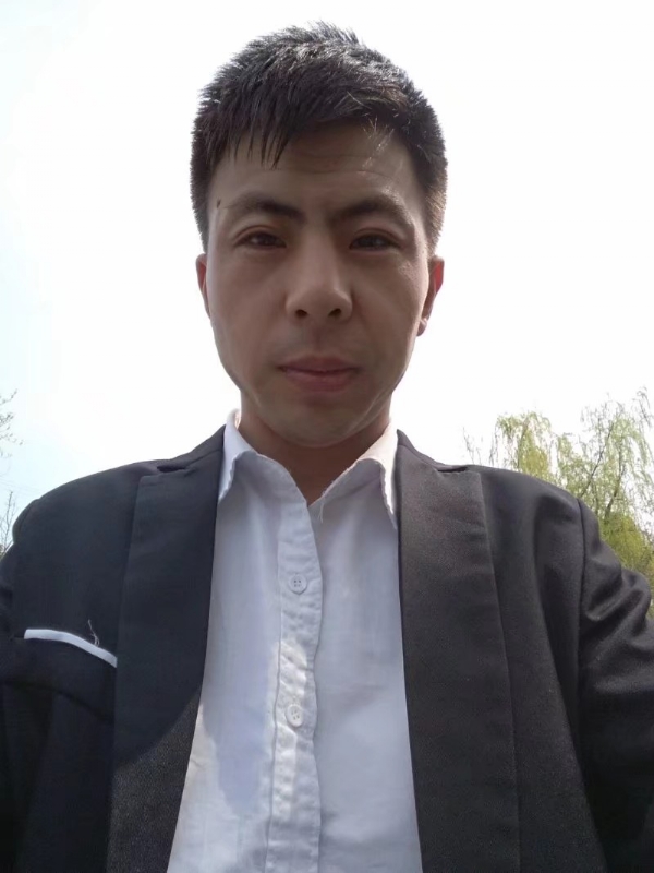 许以飞翔的第一张照片--台湾残疾人相亲网