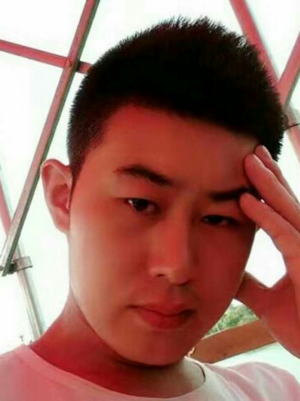淡漠的第二张照片--台湾残疾人相亲网