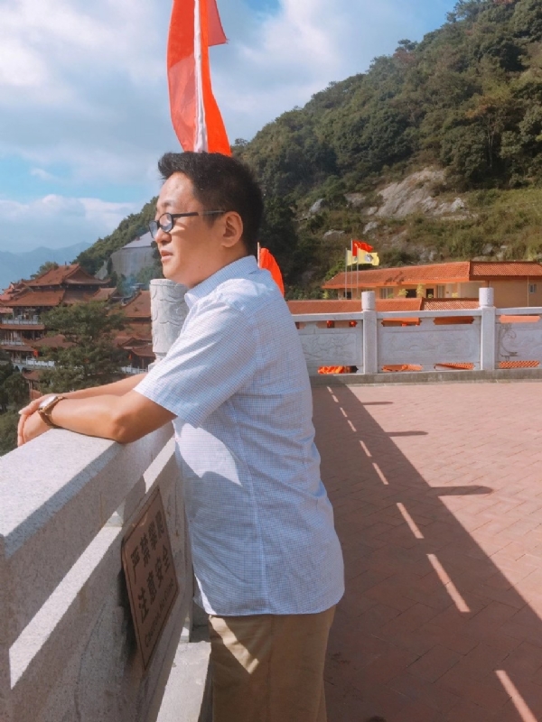 安斌的第一张照片--台湾残疾人相亲网