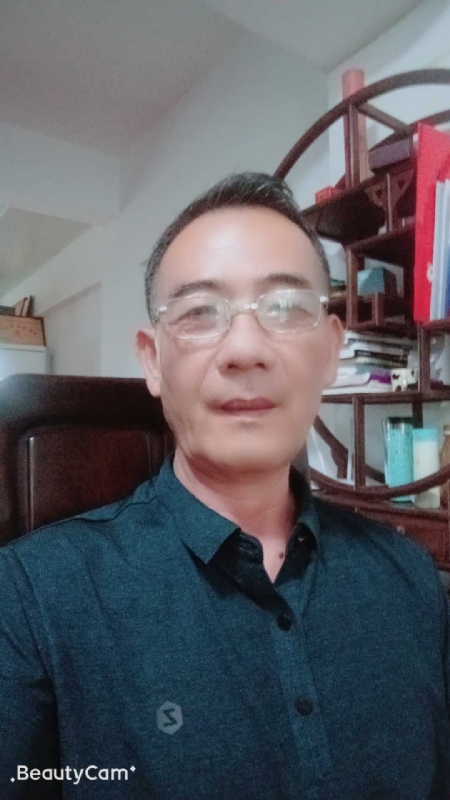 墨初的第一张照片--台湾残疾人相亲网