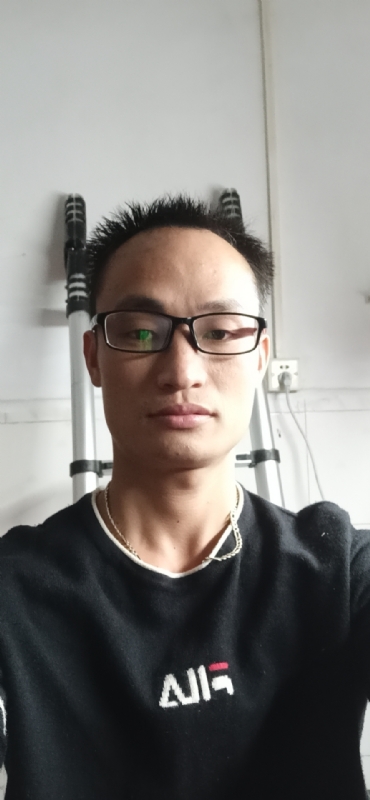 蔡先生的第一张照片--台湾残疾人相亲网