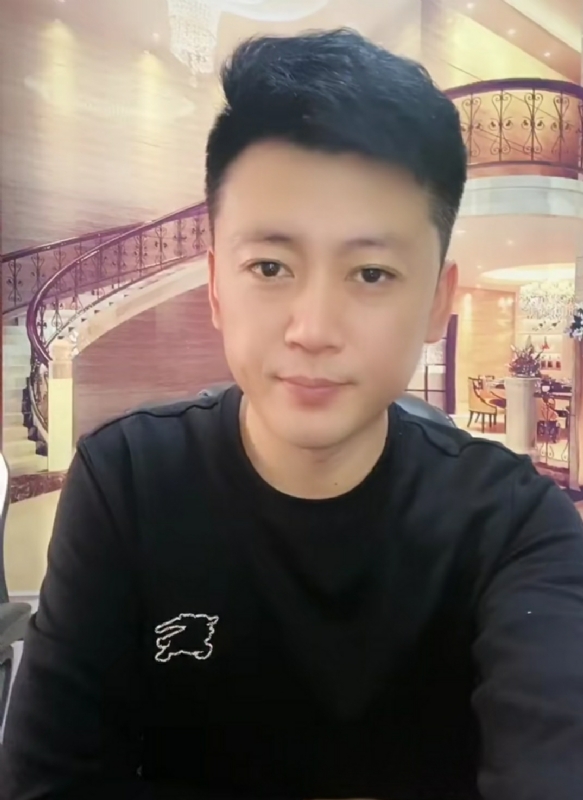 屋顶拾荒人的第三张照片--台湾残疾人相亲网