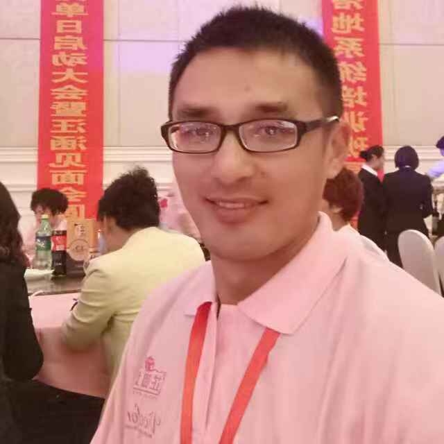 乖宝宝的第一张照片--台湾残疾人相亲网
