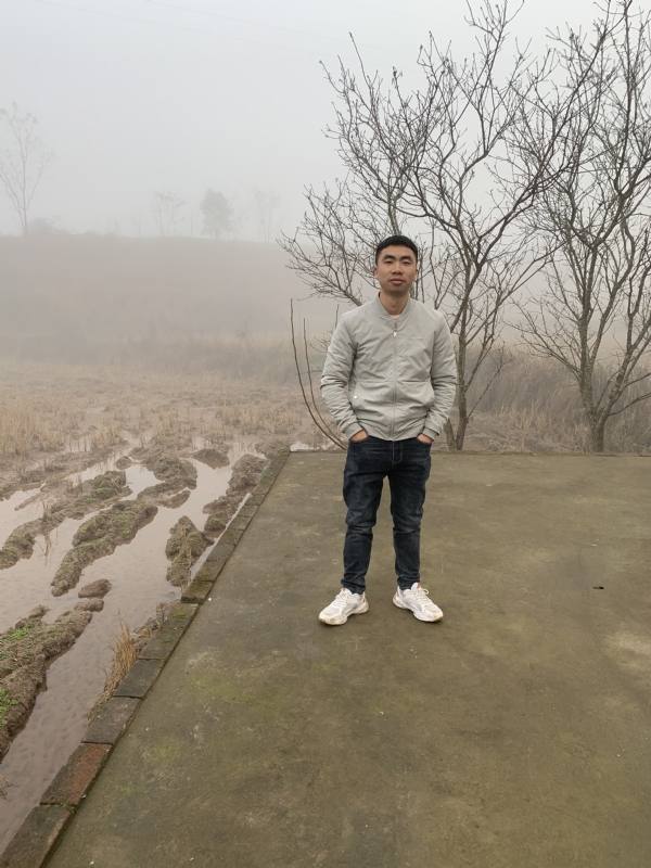 迷路的小猪的第一张照片--台湾残疾人相亲网