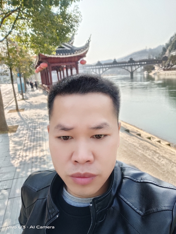 啊锦的第一张照片--台湾残疾人相亲网