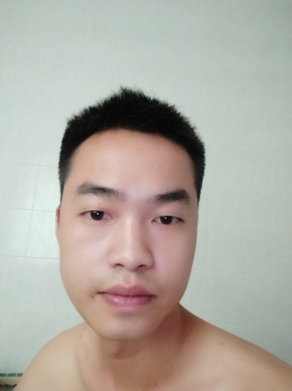 陈宏昌的第一张照片--台湾残疾人相亲网