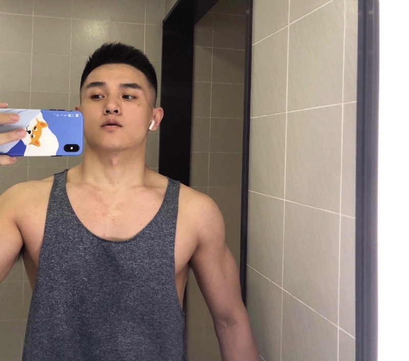 李文亮的第一张照片--台湾残疾人相亲网