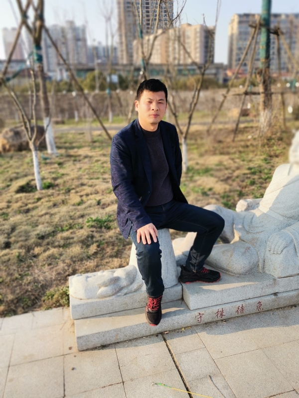 大举的第二张照片--台湾残疾人相亲网