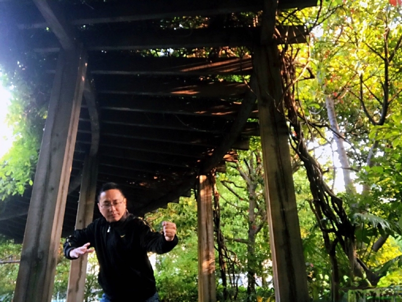 自故深情好受伤的第二张照片--台湾残疾人相亲网