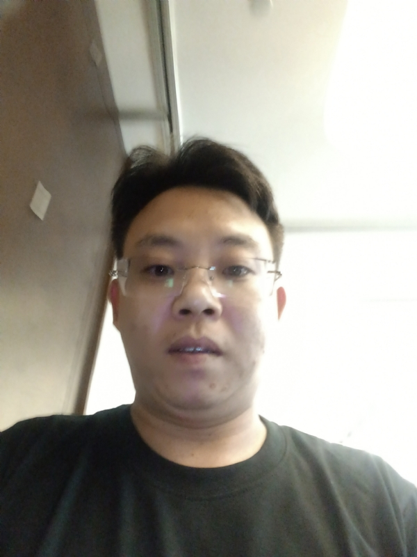 杨小锋的第一张照片--台湾残疾人相亲网