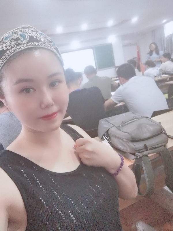 冰欣的第一张照片--台湾残疾人相亲网
