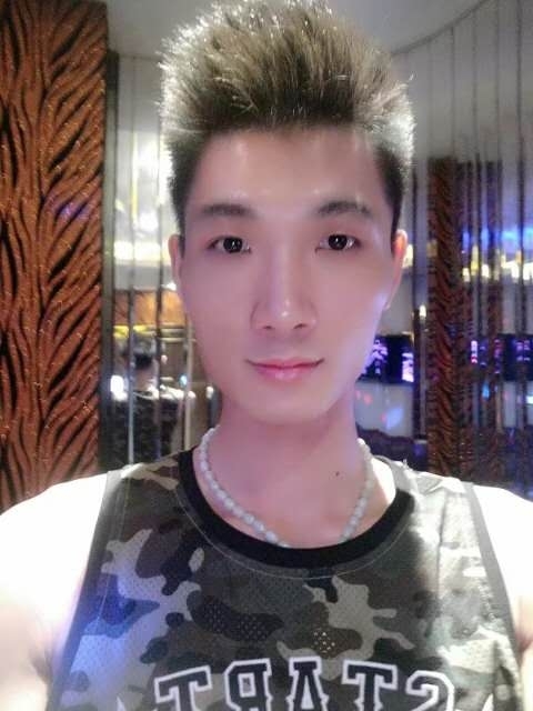 人生如戏的第一张照片--台湾残疾人相亲网