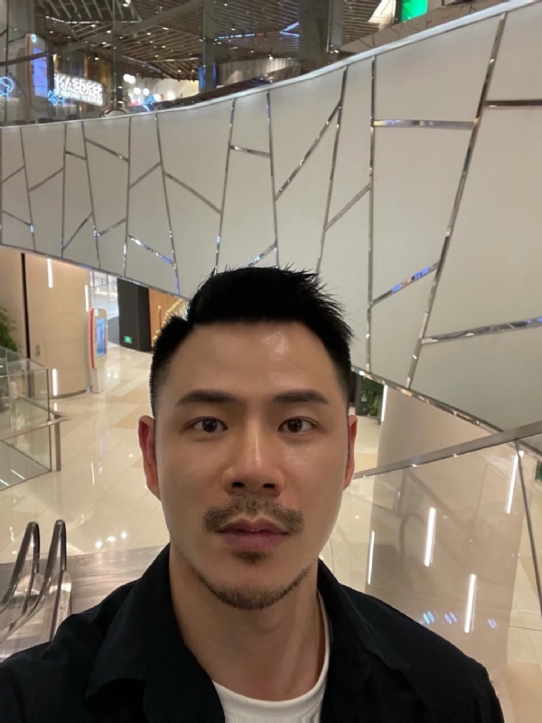 陈的第一张照片--台湾残疾人相亲网