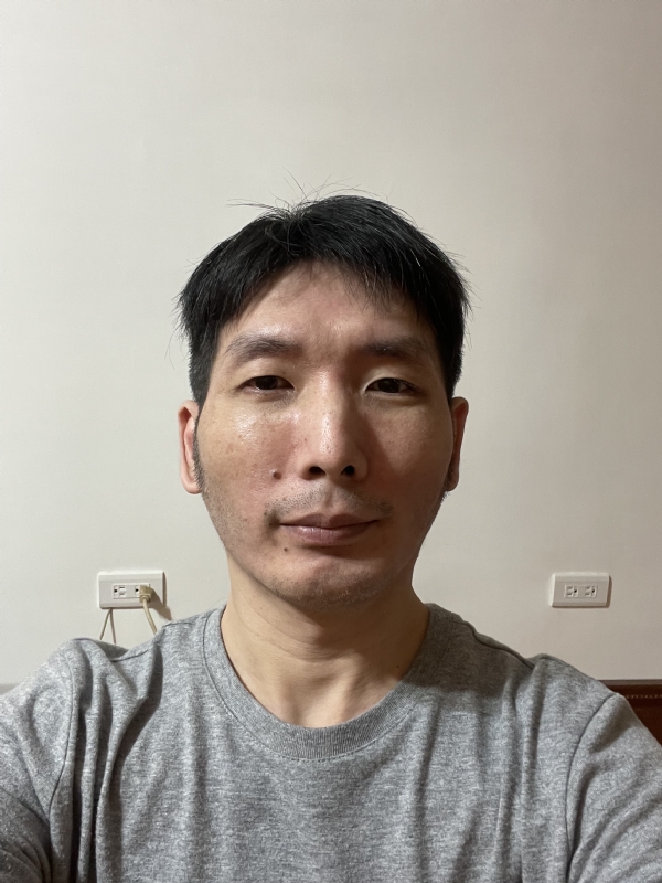 小成的第一张照片--台湾残疾人相亲网