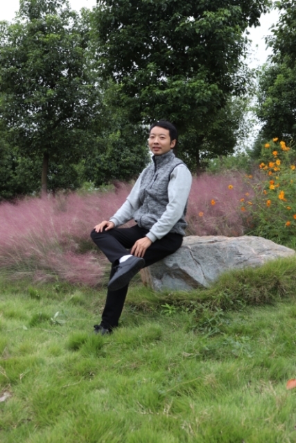 严小木的第一张照片--台湾残疾人相亲网