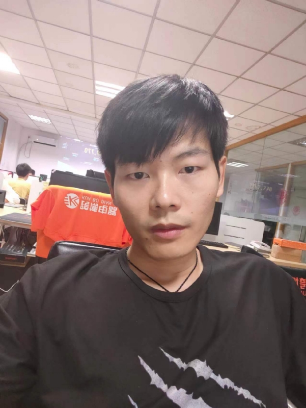 零度的第一张照片--台湾残疾人相亲网
