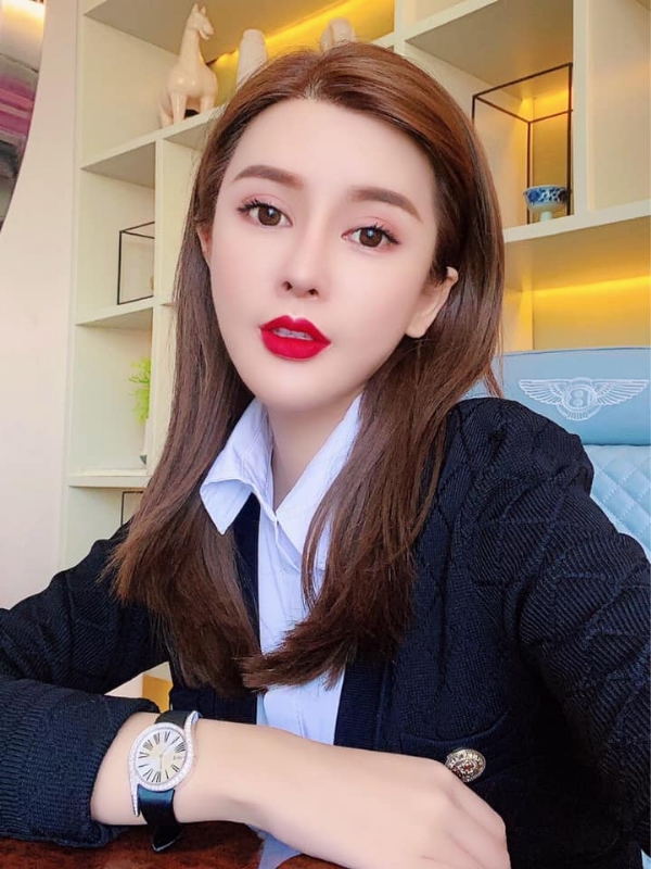 李嘉薇的第一张照片--台湾残疾人相亲网