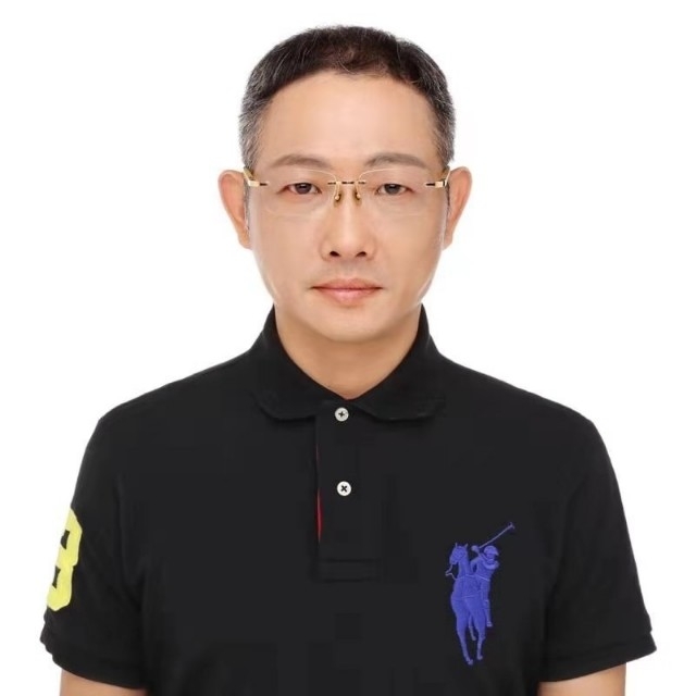 邱先森的第一张照片--台湾残疾人相亲网