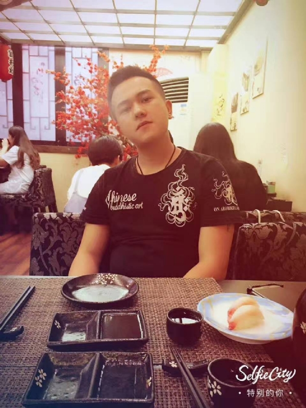 夏天的第四张照片--台湾残疾人相亲网