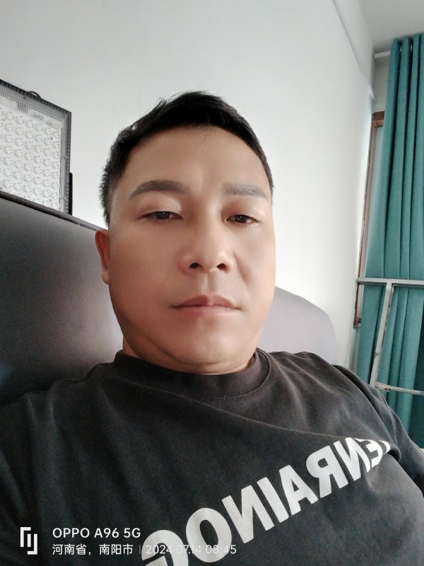 楚辞的第一张照片--台湾残疾人相亲网